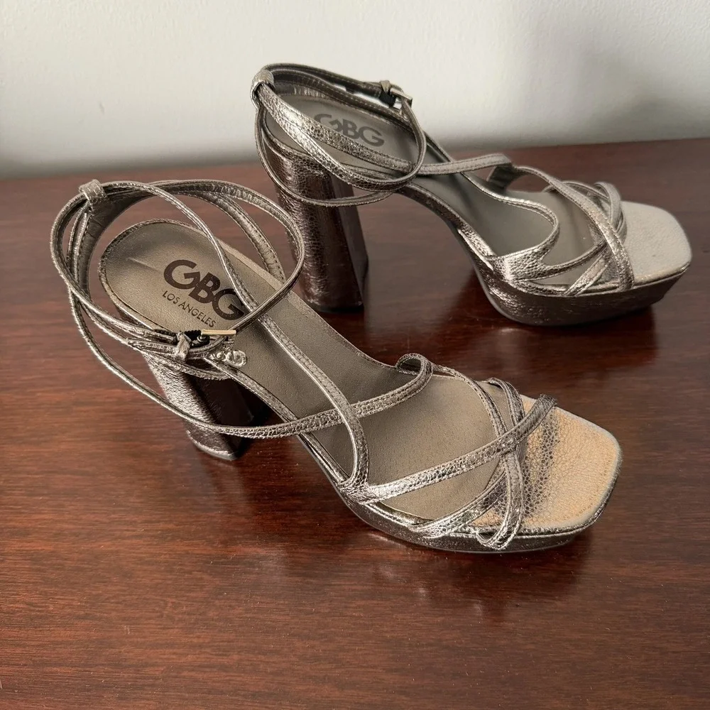 GBG Silver Open Toe Heels Anklet Chunky Dress Shoe  Size 7.5